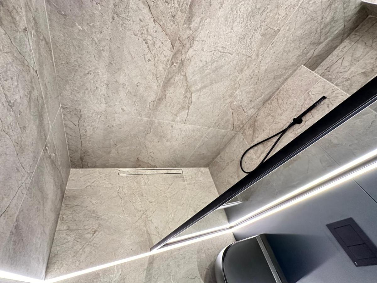 קלוז'-נאפוקה Boudoir Apartment City Tower - 15Th Floor מראה חיצוני תמונה